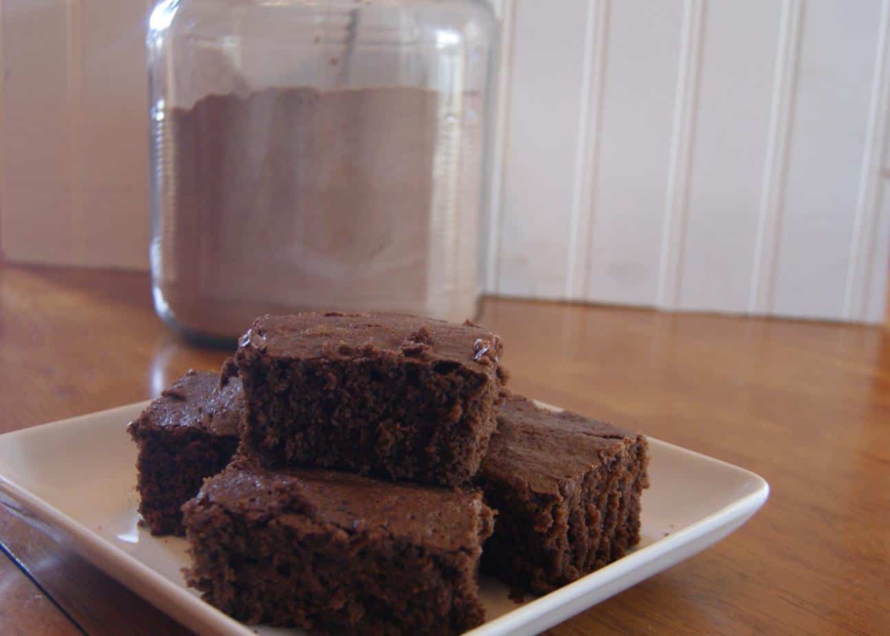 Make Homemade Brownies with this Easy Brownie Mix Recipe