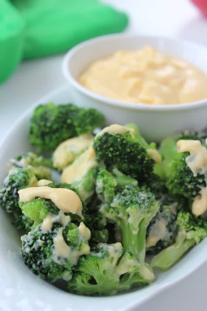 Broccoli Cheese Sauce - Easy Cheese Sauce Recipe!