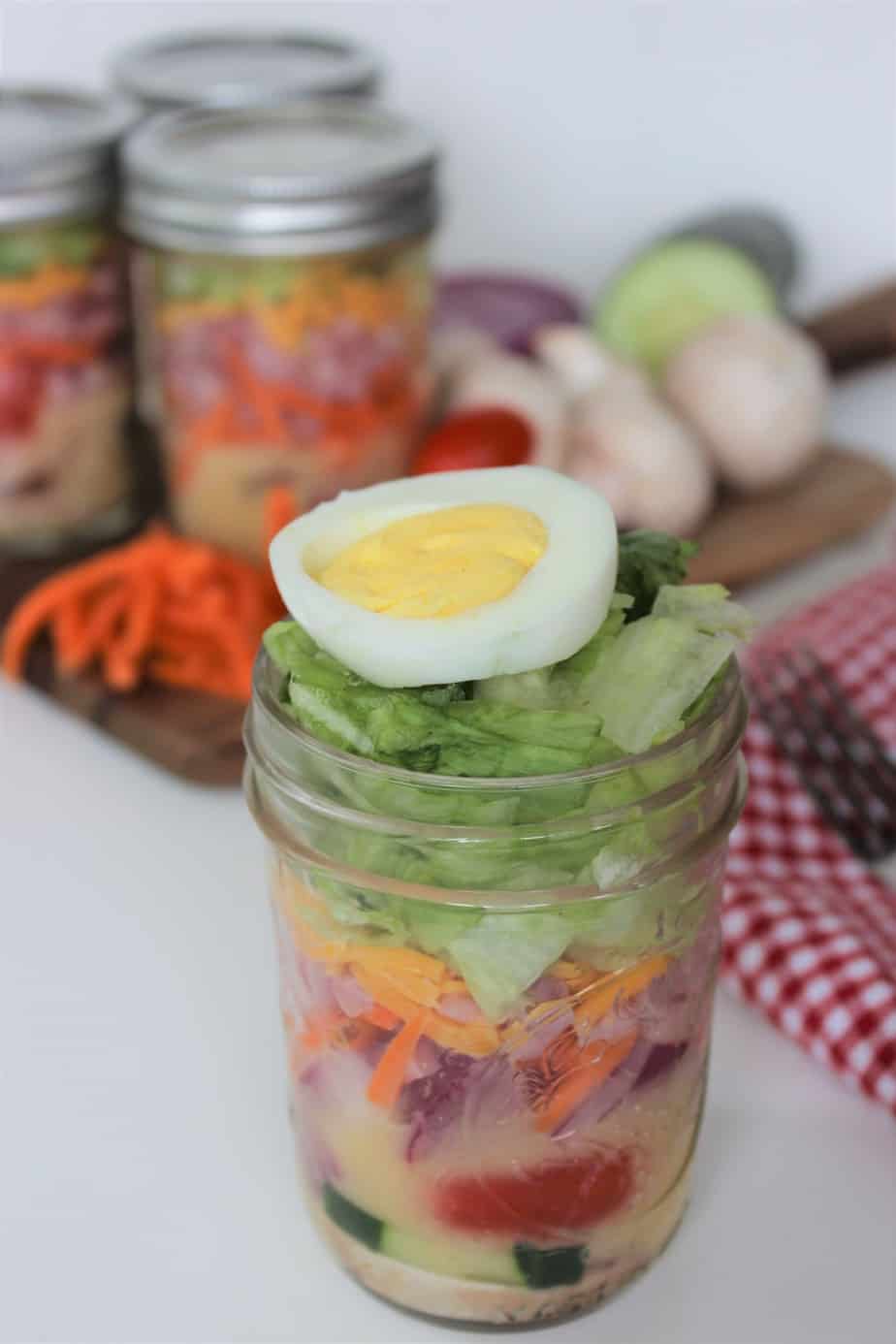 Mason Jar Salad - Chef Salad in a Jar