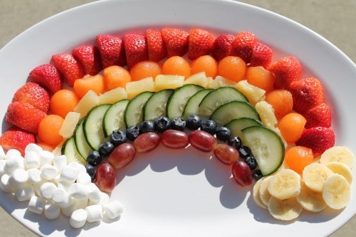 St. Patrick’s Day Fruit & Vegetable Platter DIY