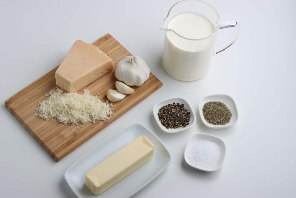 homemade alfredo sauce ingredients